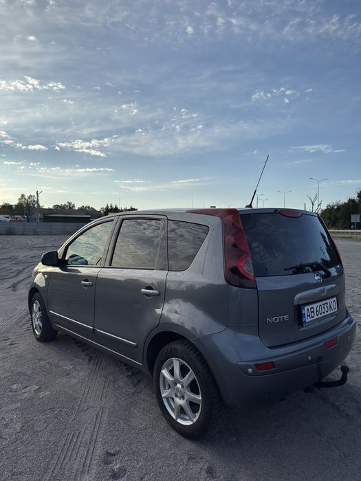 Nissan Note 2011