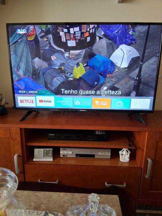 Smart TV FUL HD  blaupunkt 43 "