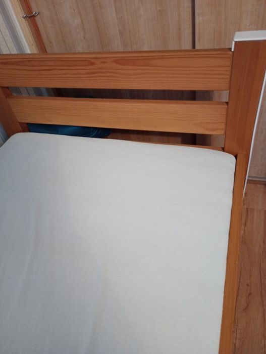 Komplet łóżek z materacem