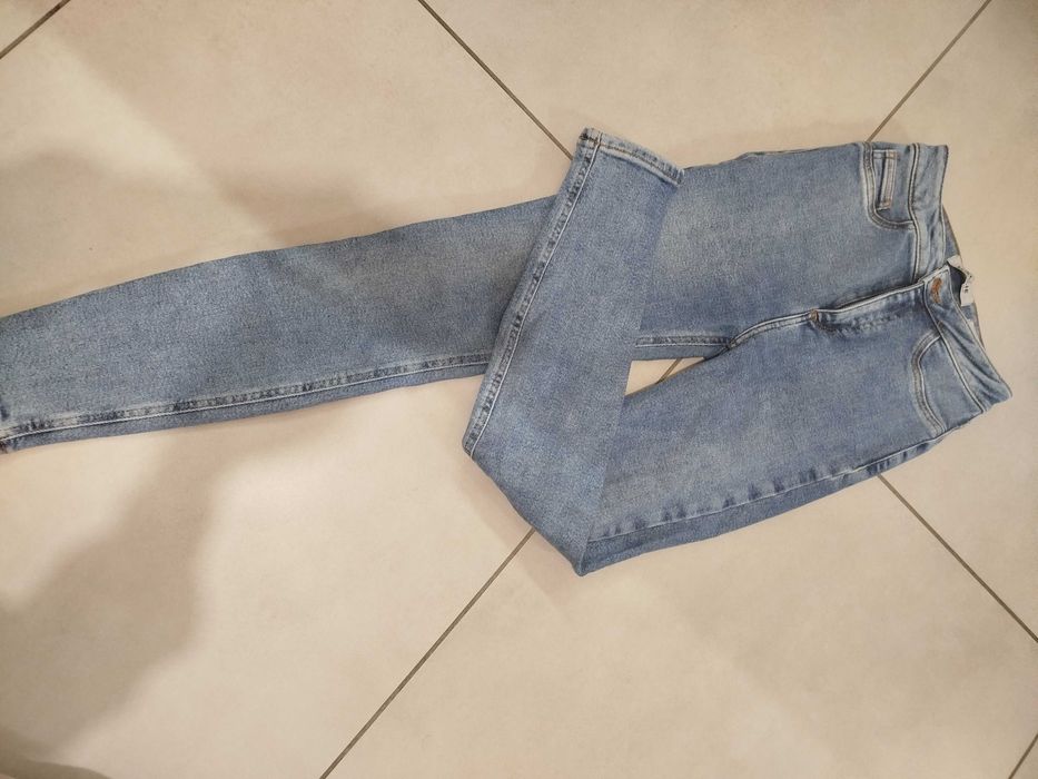 Spodnie damskie jeansowe używane New Look, rozmiar 36