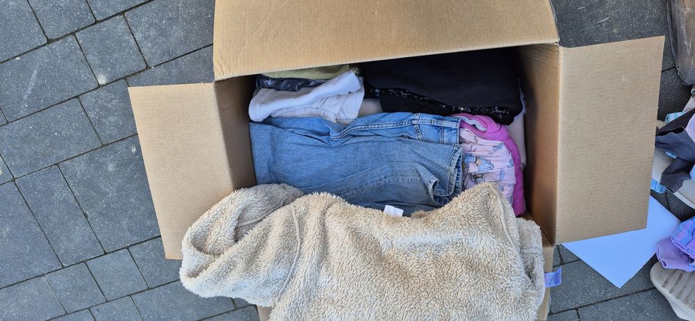 Oddam ubrankac2-5 latek