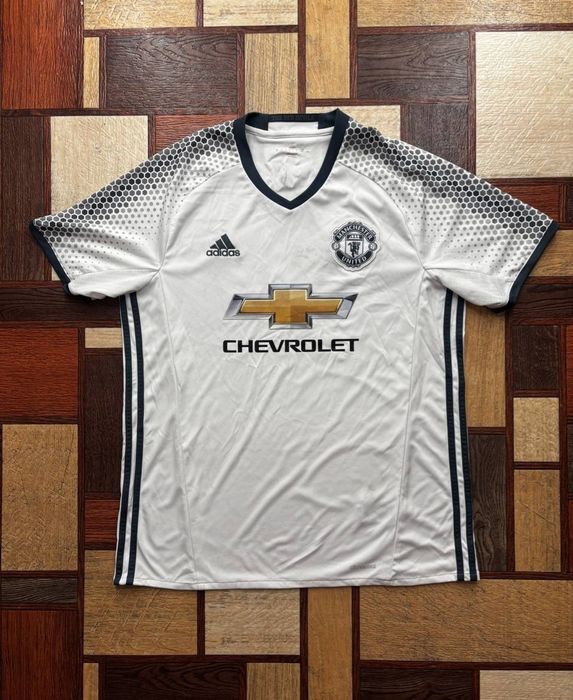 Футбольні футболки