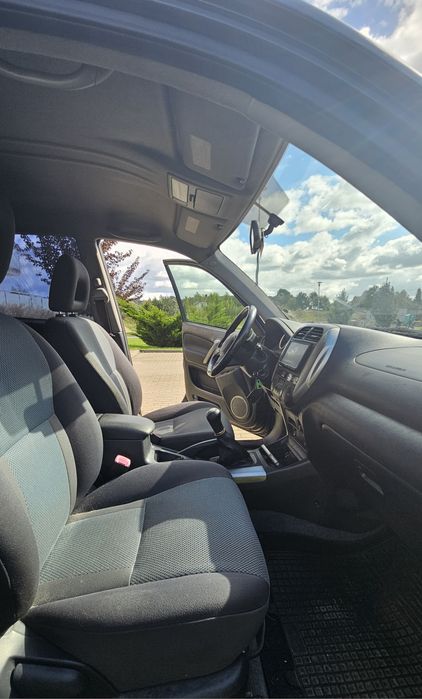 Rav 4 2004r 4x4 2.0 benz.