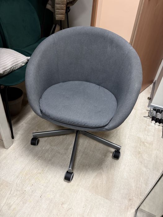 Krzesło obrotowe IKEA SKRUVSTA