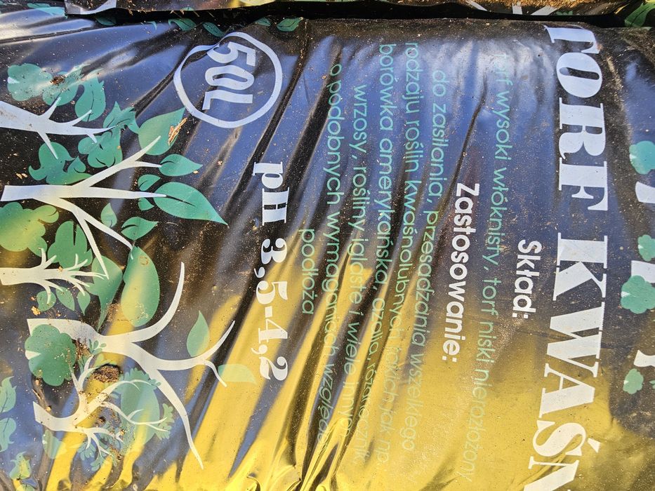 PRODUCENT.cena brutto..Ziemia ,torf,czarna,kora pH: 3,5-7 ph -/80L/60L