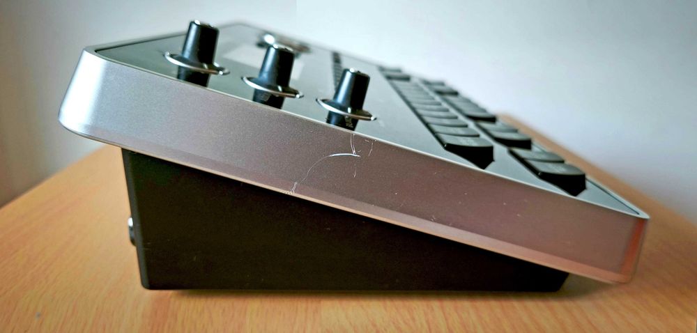 Roland BK7m - módulo arranjador para teclista, acordeonistas , guitarristas e outros.