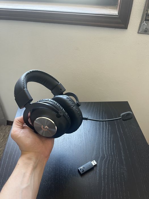 Logitech g pro wireless headset