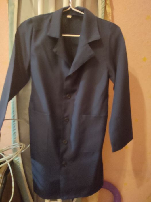 Новий халат для трудового навчання,для хлопчика,розмір 36,темно синій