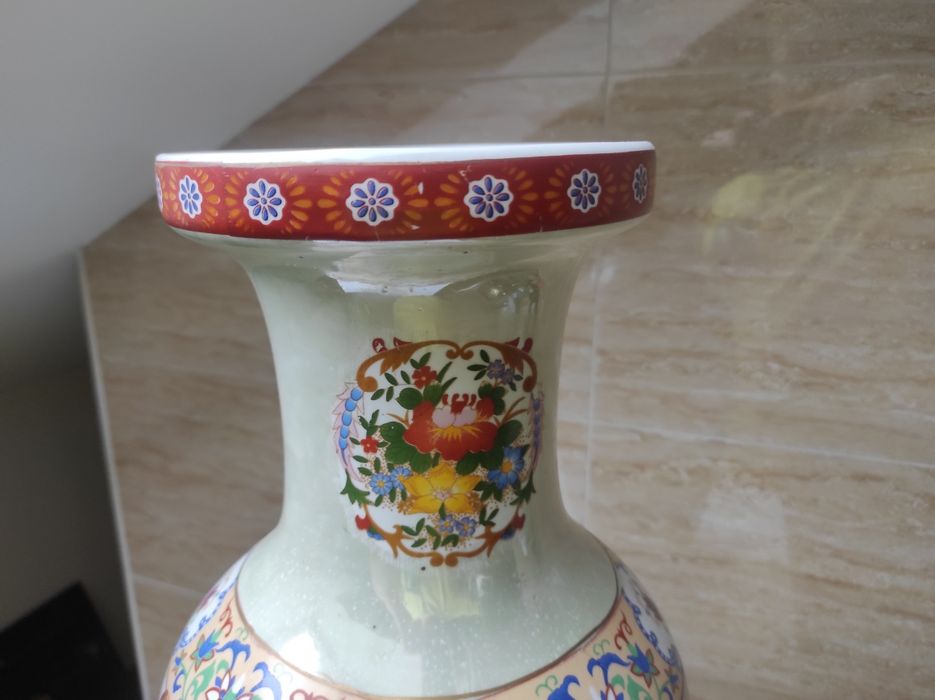 Porcelanowy wazon chiński