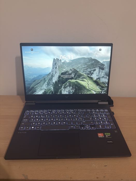 HP VICTUS 16 á venda