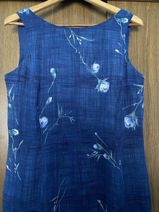 Жіночий сарафан сукня