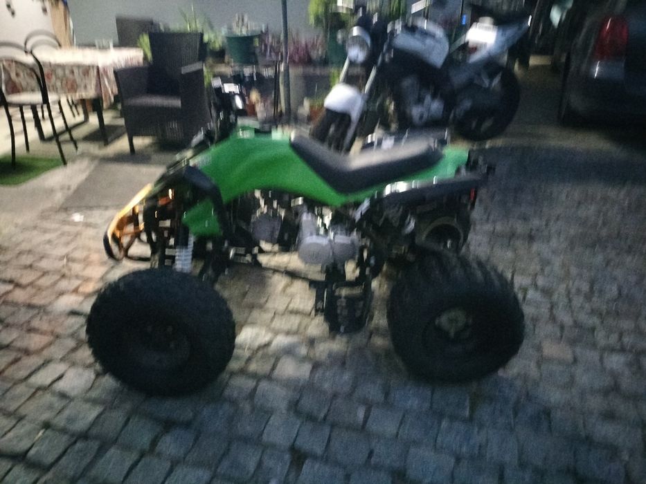 Moto4 de 110 CC para crianças até 16 anos