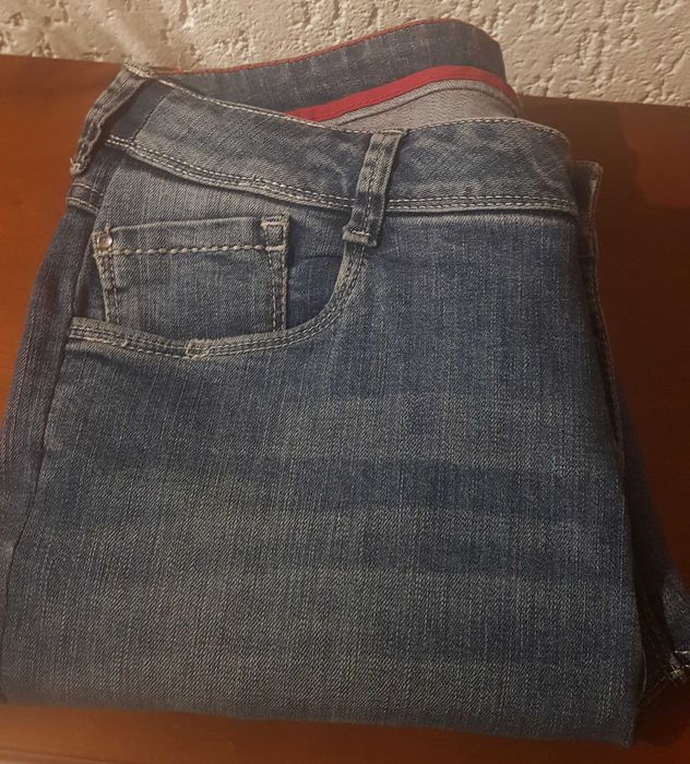 Calças de ganga elasticas de Senhora tamanho 44