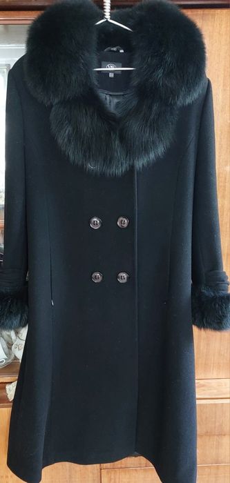 Пальто жіноче зимове, розмір 54