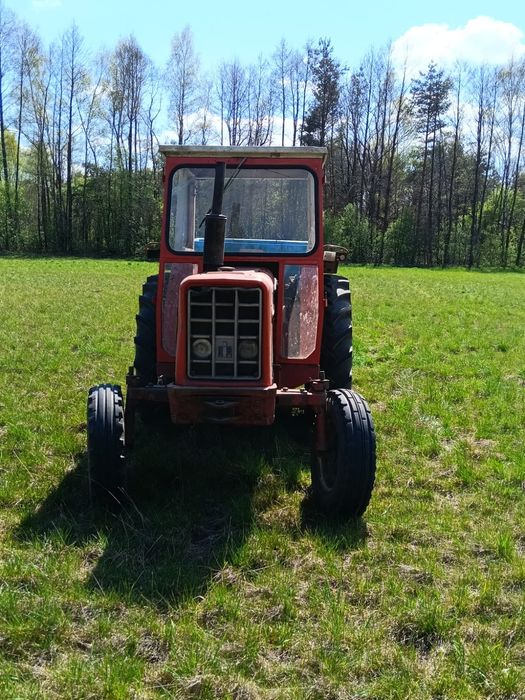 International 475 nowe opony