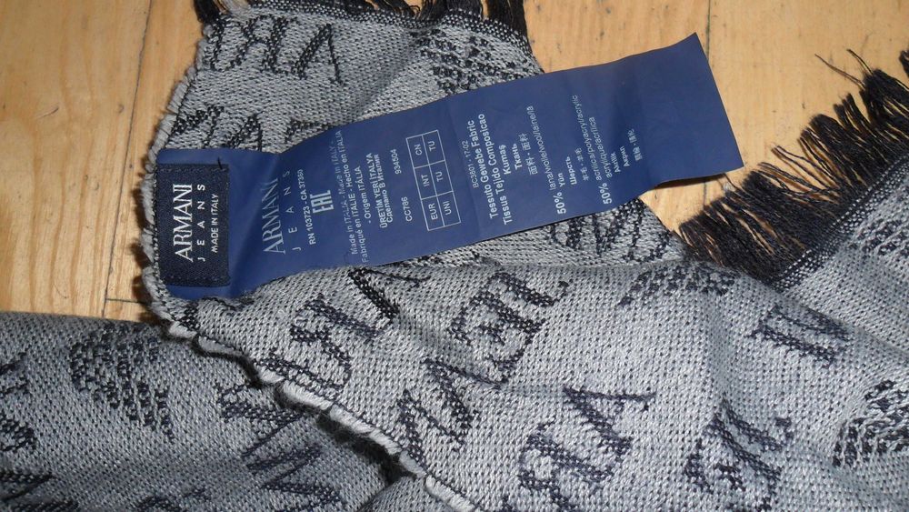 Armani Jeans-długi szal /logo