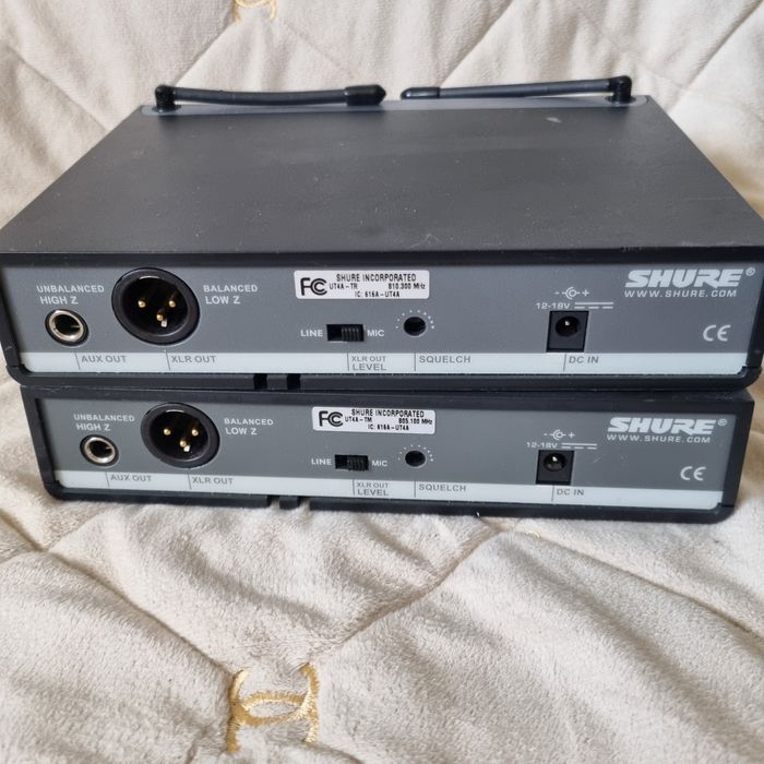 Shure UT4A + zasilacz Shure PS20E (2 komplety)