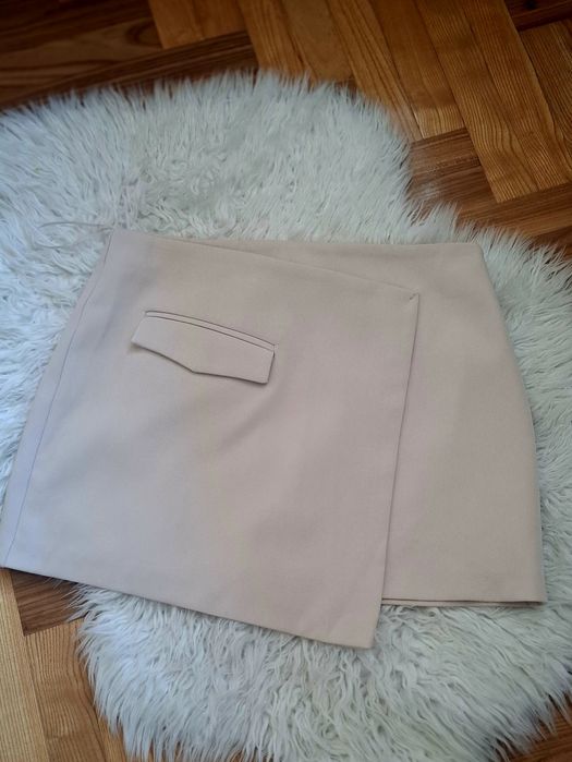 Śliczna spódniczka stan bardzo dobry