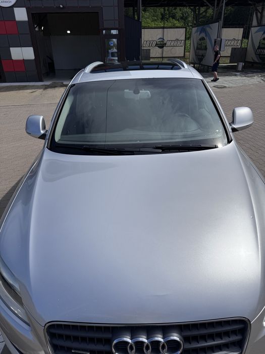 Продам Audi Q7 2007