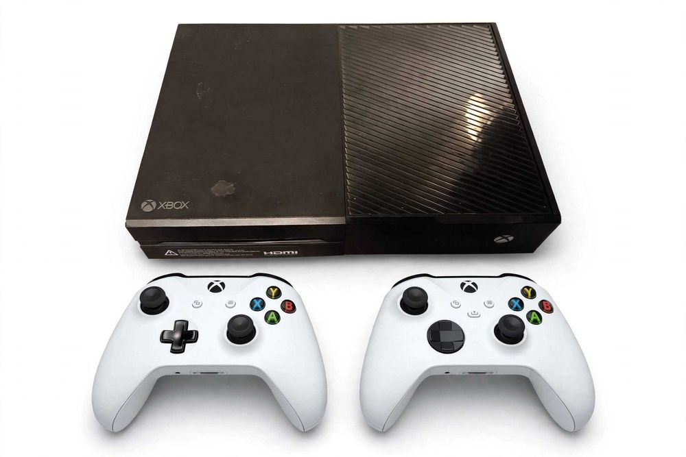 Xbox one 1Tb com 2 comandos