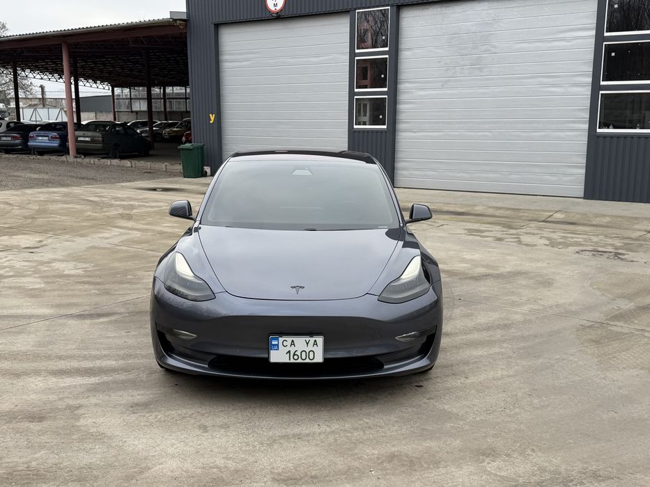 Tesla 3 повний привід, запас ходу 400+, обмін