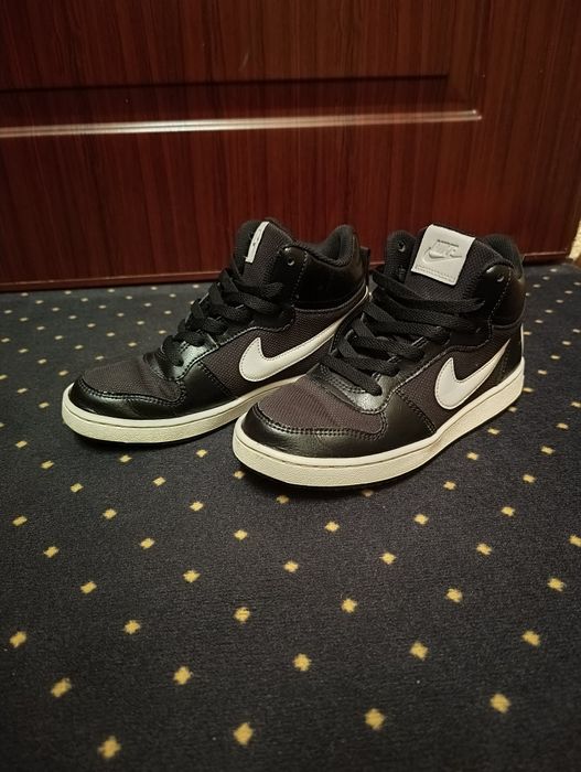 Buty Sneakersy NIKE (36,5)