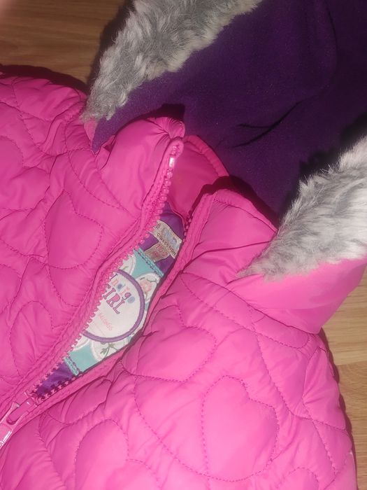 Kurtka zimowa z futerkiem 86 92 czapka