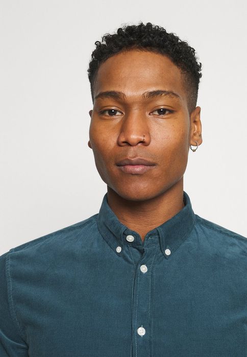 Koszula sztruksowa Samsoe Samsoe L