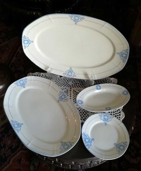 4 Peças - Travessas e prato em Porcelana Electro Cerâmica de V.N.Gaia