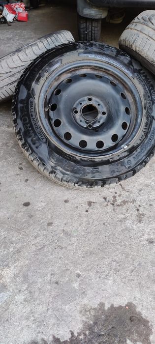 Opony letnie z felgą