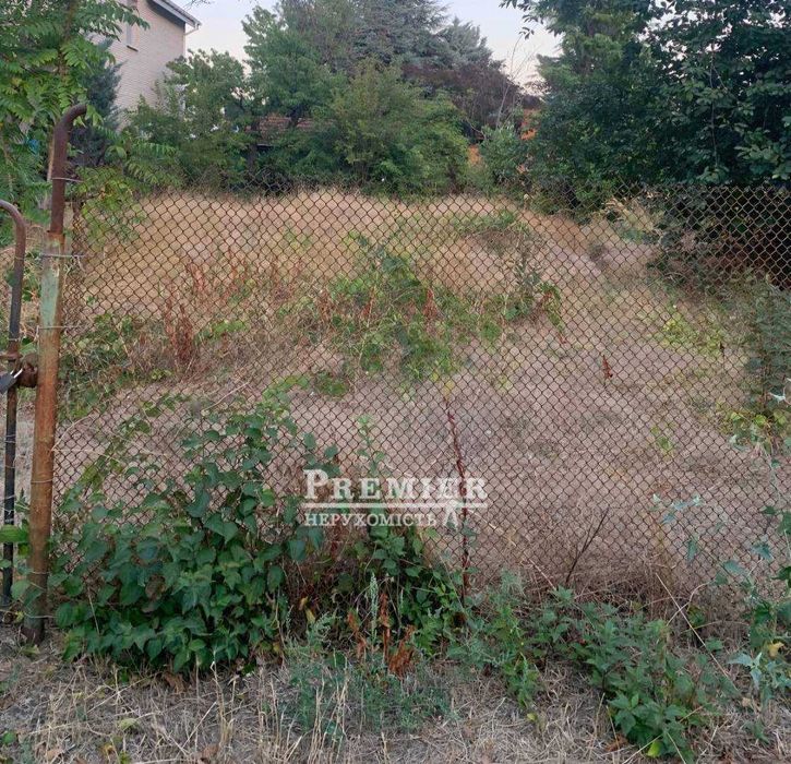 Продам ділянку в Лісках на вулиці Морська