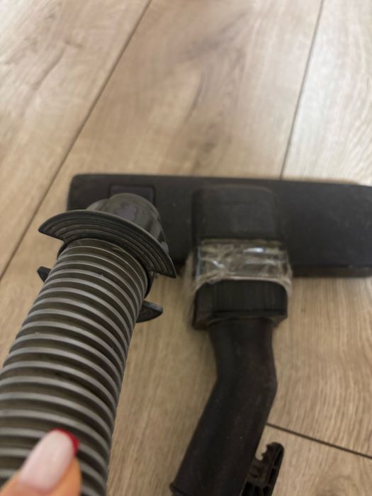 пилосос samsung в робочому стані