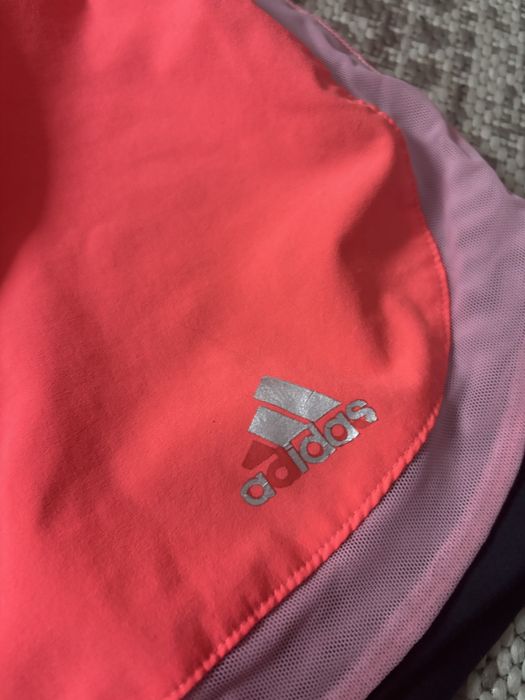 Spodenki sportowe Adidas damskie r.M