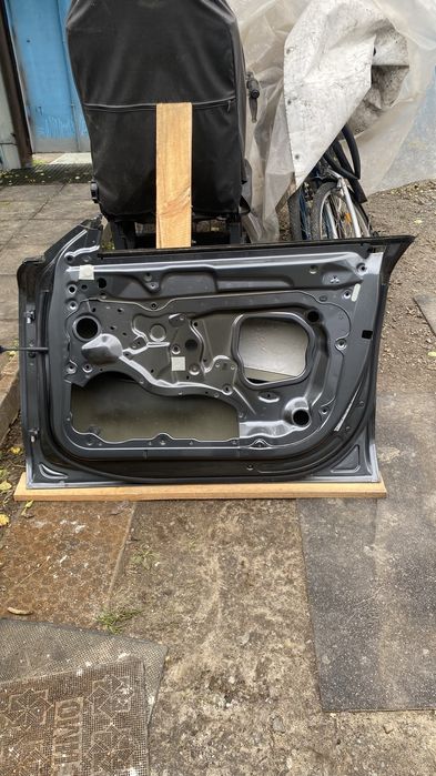 Передня права дрерка audi A7 2016 р.