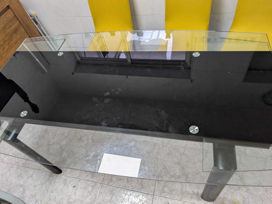 Mesa Jantar em Vidro