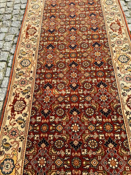 Dywan kaszmirowy r.tkany perski Indo-Begum  155x70 gal.7 tyś