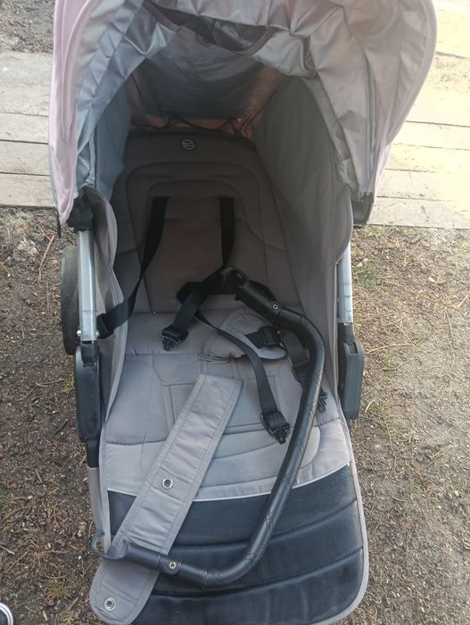 Прогулочная коляска dynamic на запчасти