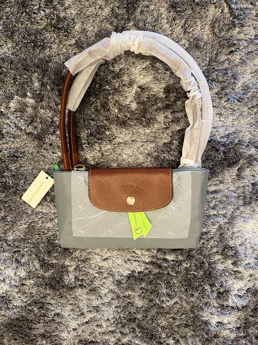 Mala Longchamp cinza