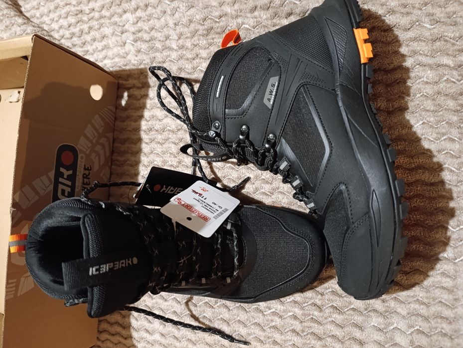 Продам нові трекінгові черевики фірми ICEPEAK 40 розмір