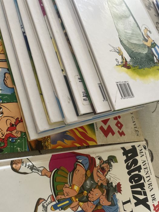 Coleção 7 Livros Astérix (Edição Capa Dura - Meribérica)
