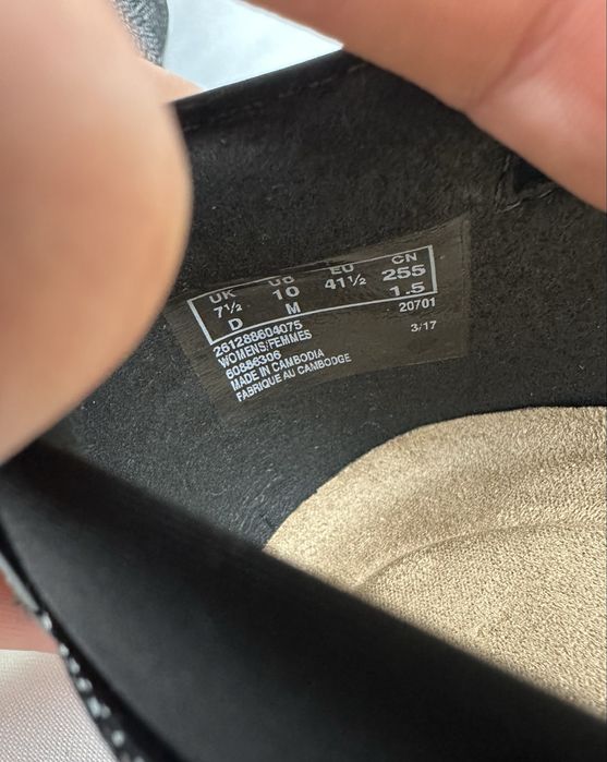 Оригінальні преміальні туфлі балетки Clarks Neenah 41,5 розмір 27 см