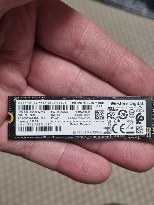 Пам'ять Ssd M2 256Gb.  Western Digital.