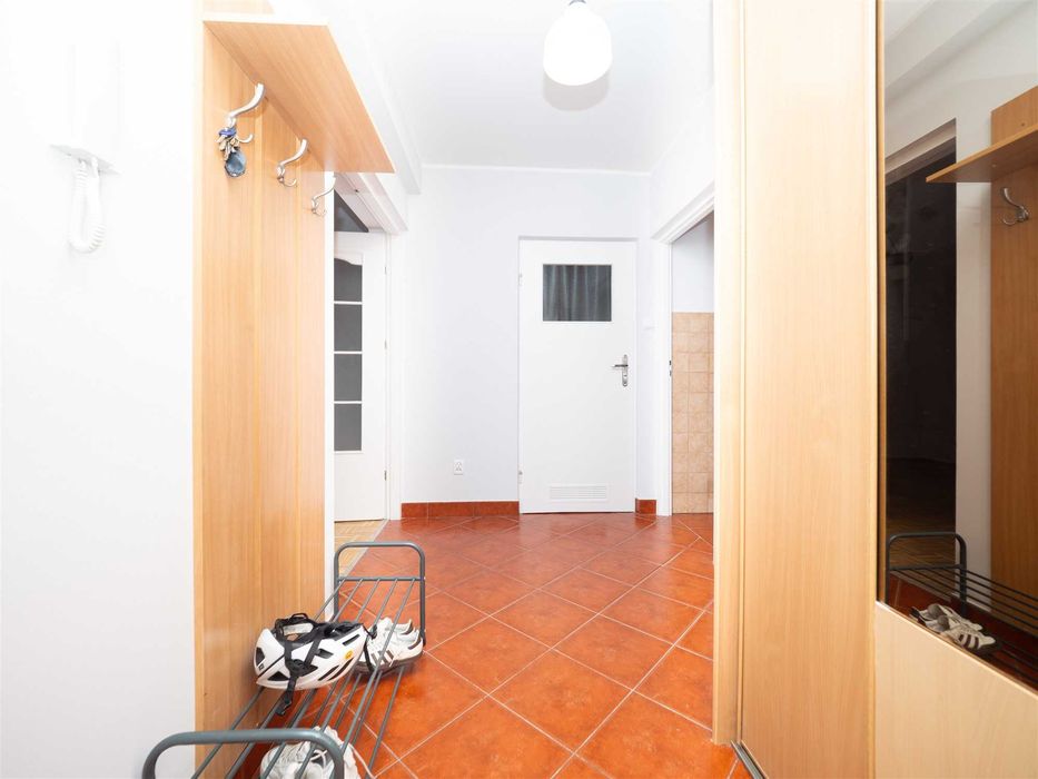 2 pokojowe z oddzielną kuchnią | balkon | parking | 3200 całość - Więcej