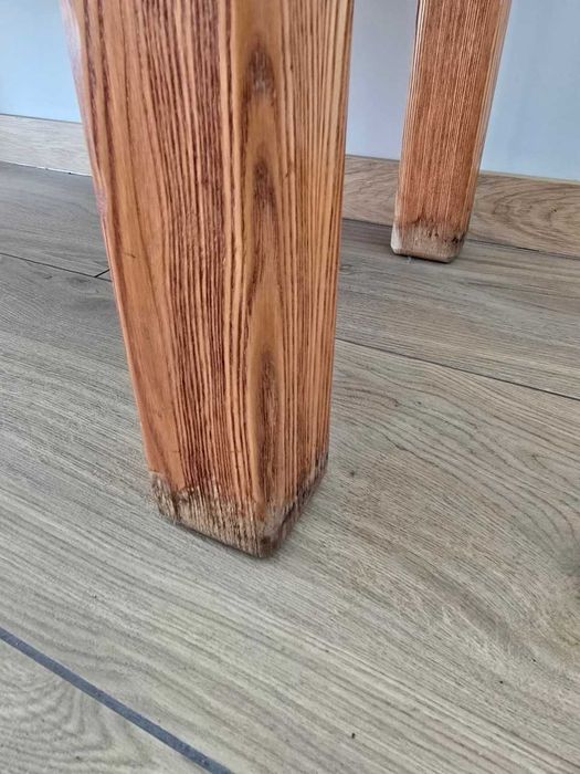 Ława ręcznie robiona z litego drewna jesionowego