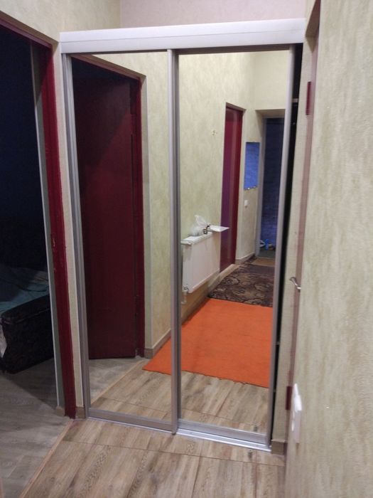 Сдам в аренду двух комнатную квартиру на южном вокзале возле метро,