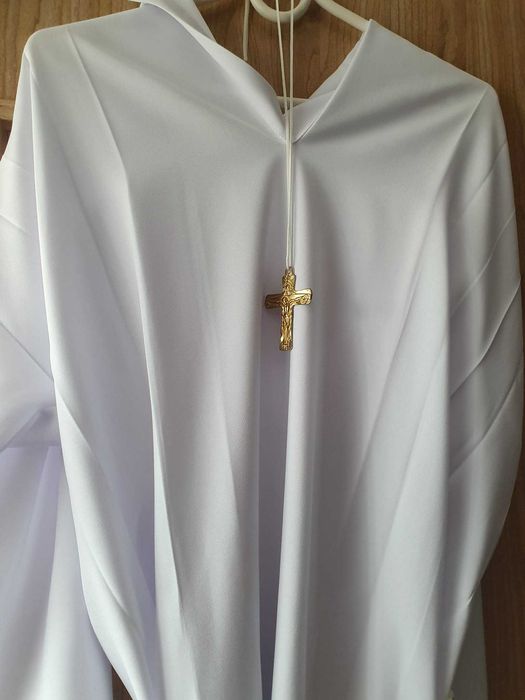 Sprzedam albę komunijną dla chłopca  stan bardzo dobry