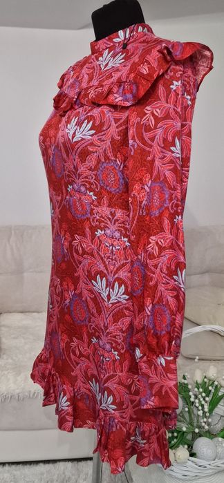 Sukienka czerwona"Zara".