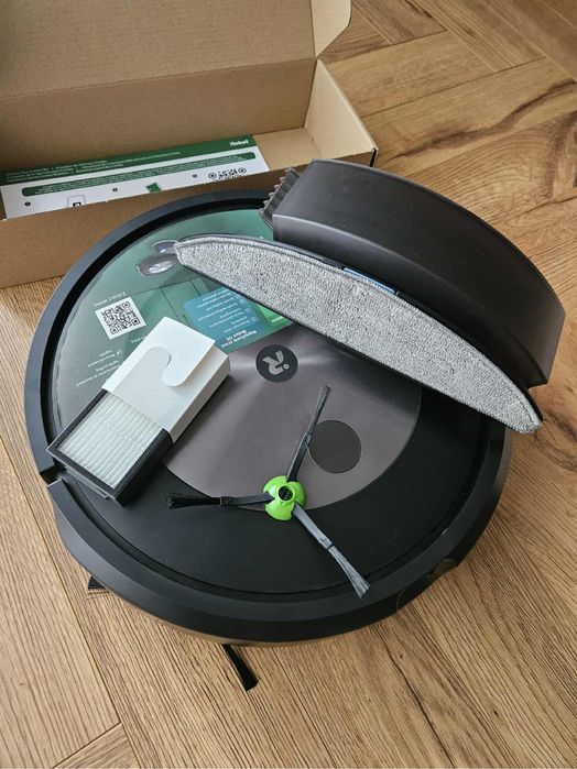Irobot roomba combo j5 robot sprzątający mopujący
