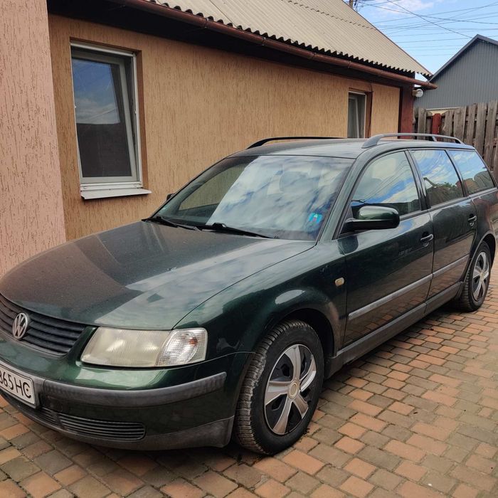 Volkswagen Passat універсал