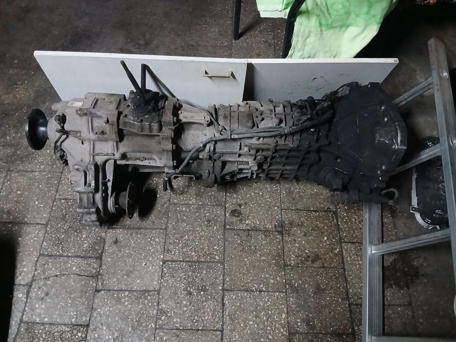 Коробка передач форд ренджер  2009 года